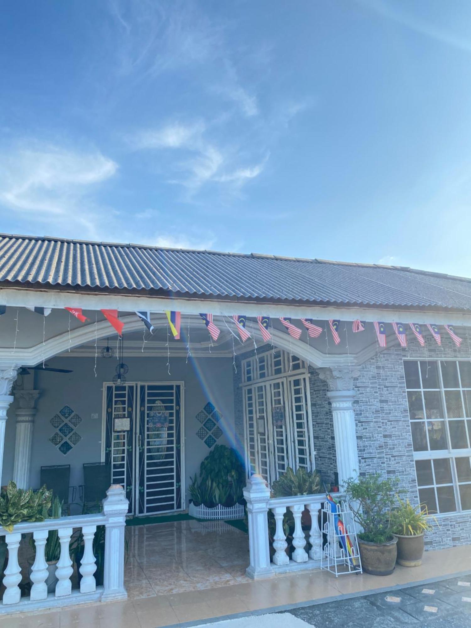 Teratak Tiga Homestay Padang Besar Kaki Bukit Екстер'єр фото
